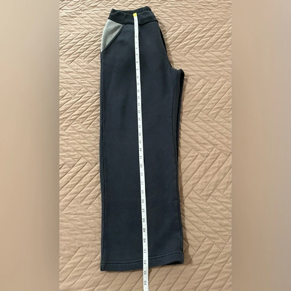 Nike SB Youth Sweatpants Black Gray Logo | Size M (10–12)